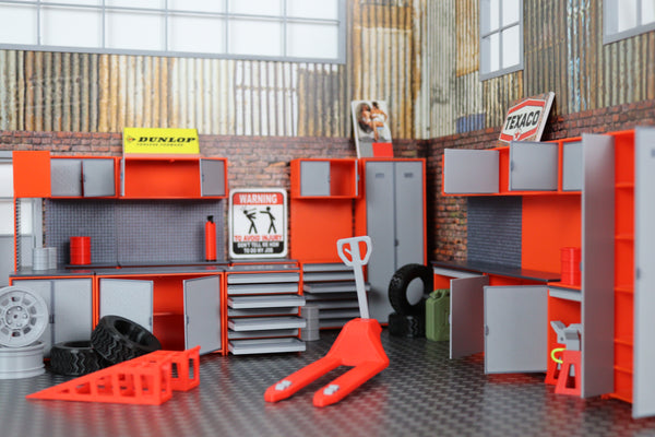 Miniature workshop cabinet set for 1:18 diorama garage and car display