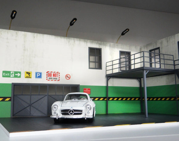 Two story garage with LED lights Scale 1:24 Diorama - model kit Size 1/24