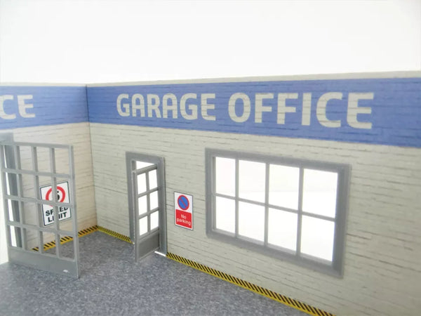 Diecast car diorama 1:43