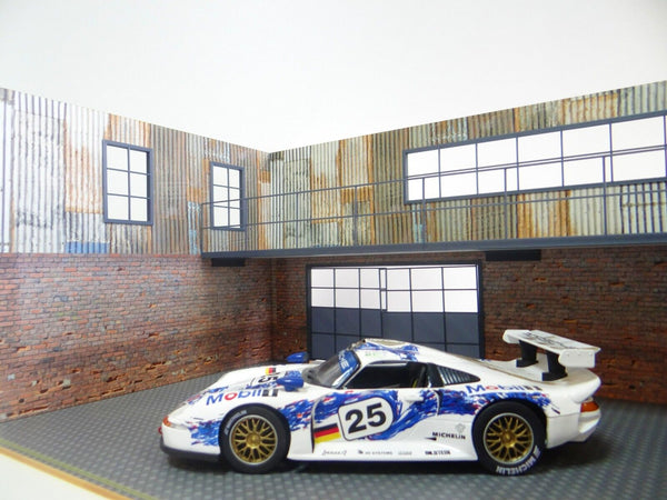 Miniature auto workshop garage 1:18 diorama building set