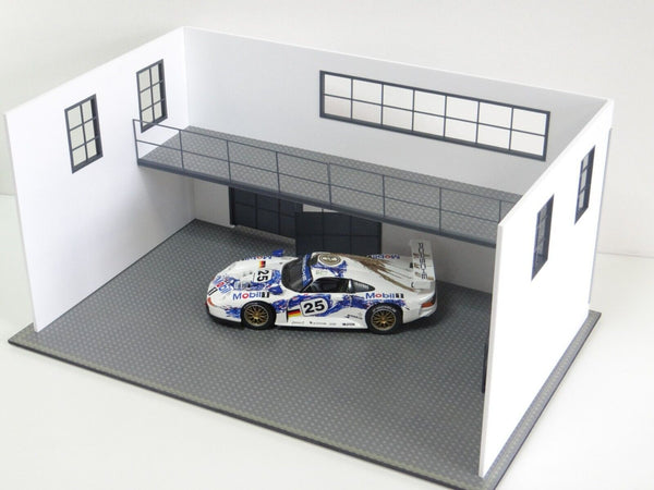 Detailed 1:18 scale auto garage model kit