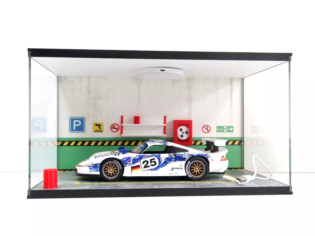 Underground garage display case 1:18