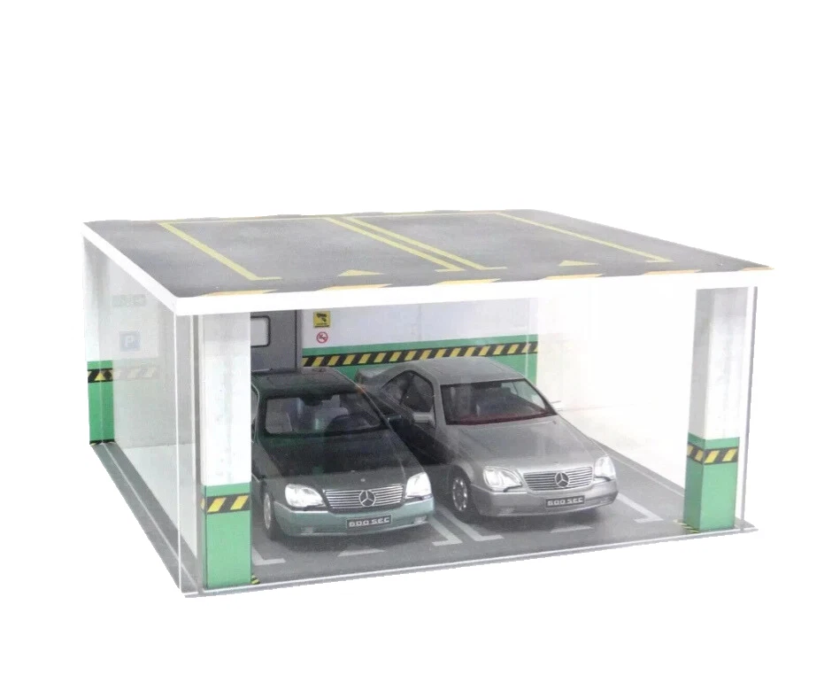Display case with LED light /1:18/