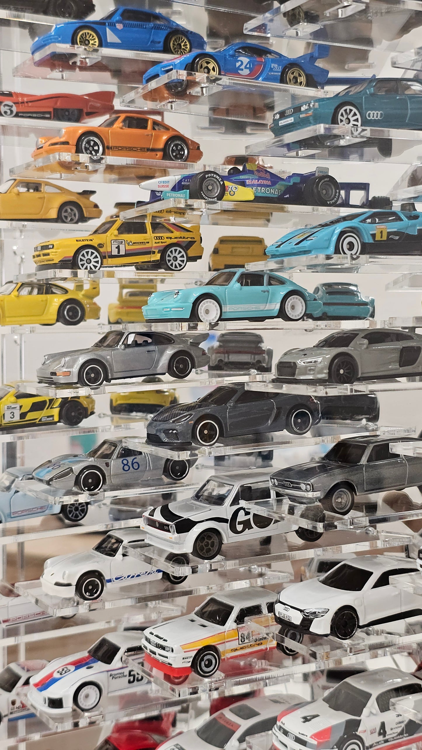 Die-cast cars display case Scale 1:60 1:64 Model car showcase Mirrored back vitrine