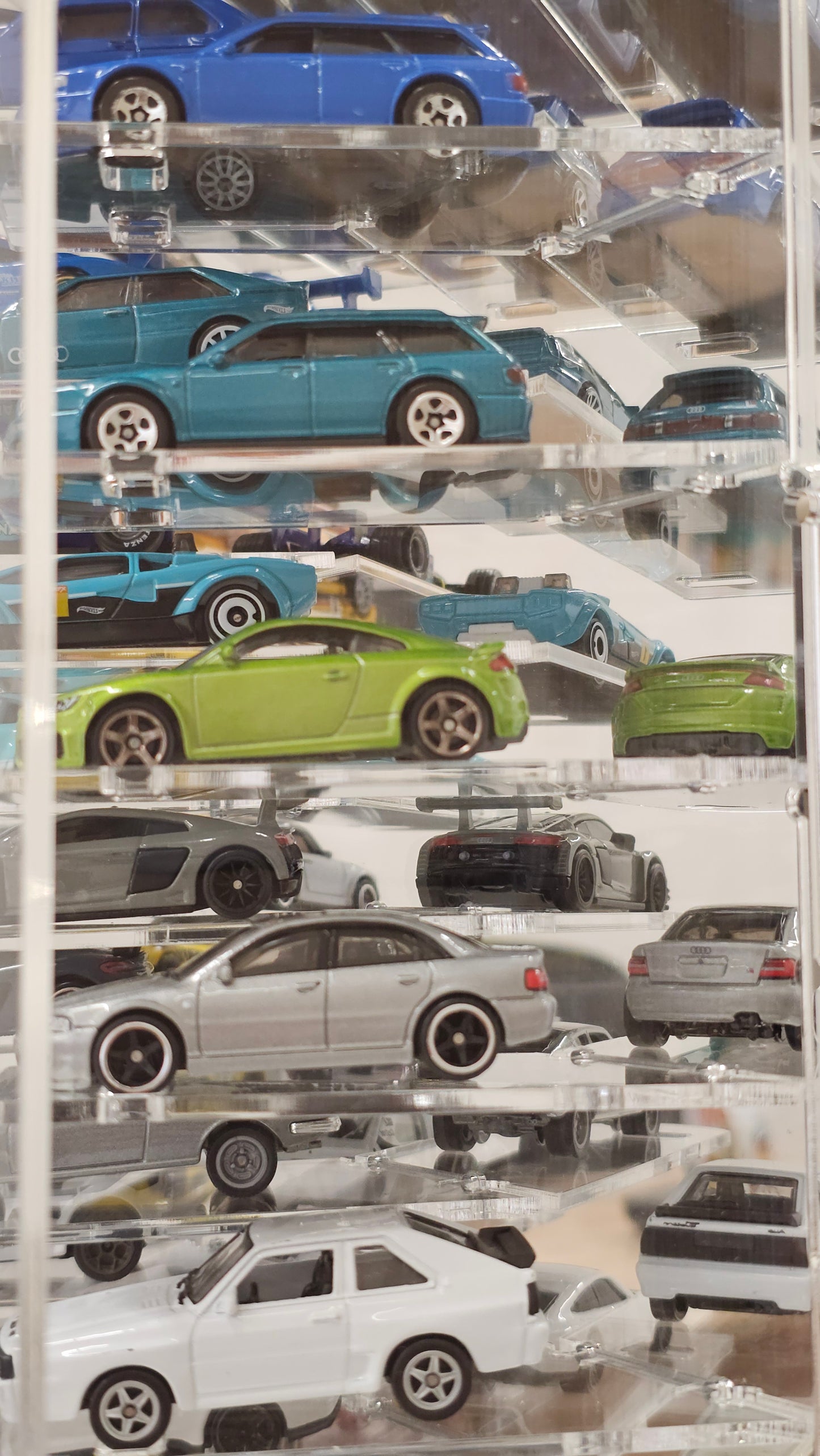 Die-cast cars display case Scale 1:60 1:64 Model car showcase Mirrored back vitrine