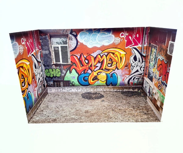 1/18 Scale Urban Graffiti Diorama Street Art Alley Scene Model Car Display 1/18