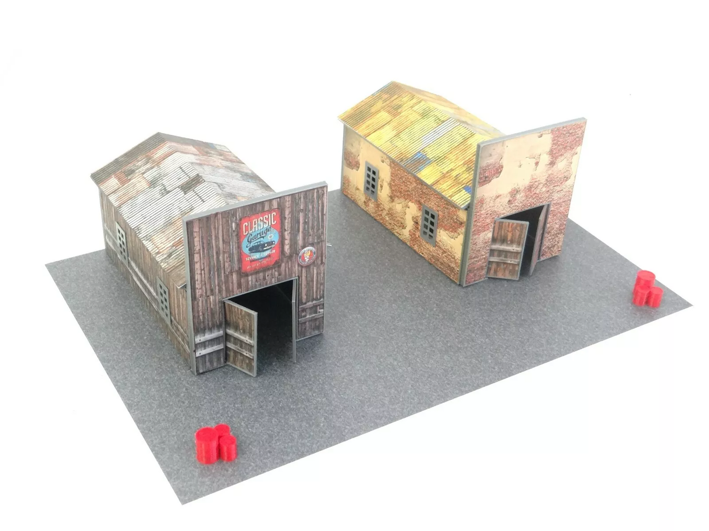 Miniature garage display for 1:64 scale model cars