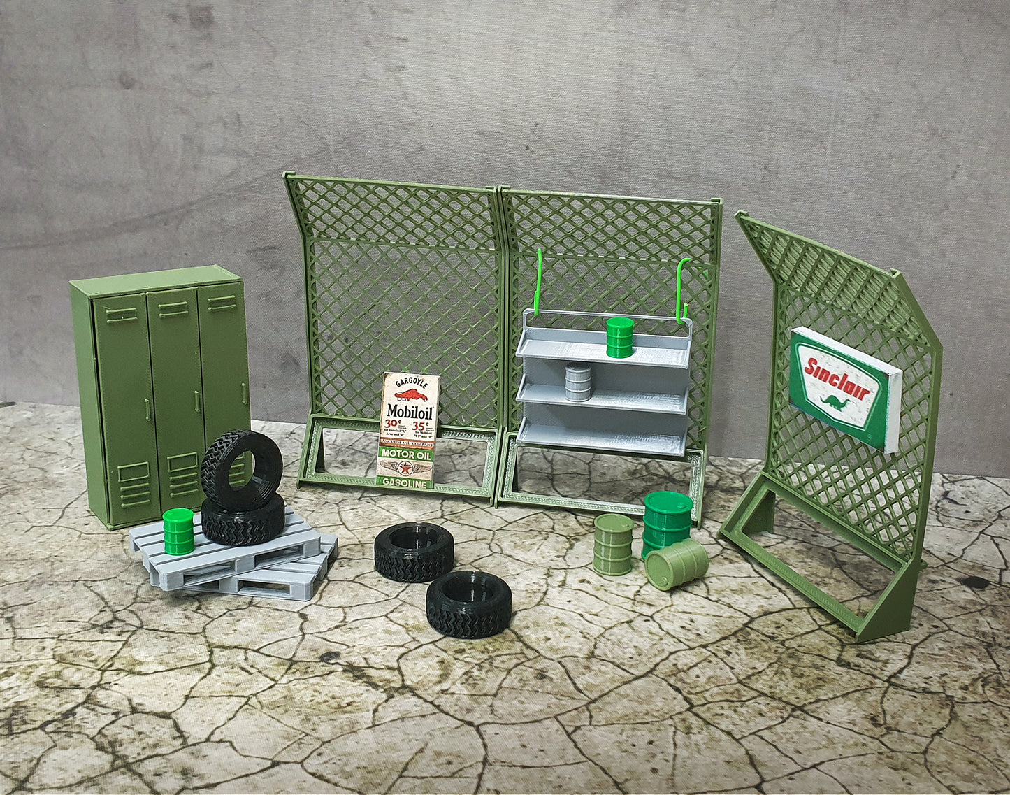 Diorama car garage props set. Scale 1:24.