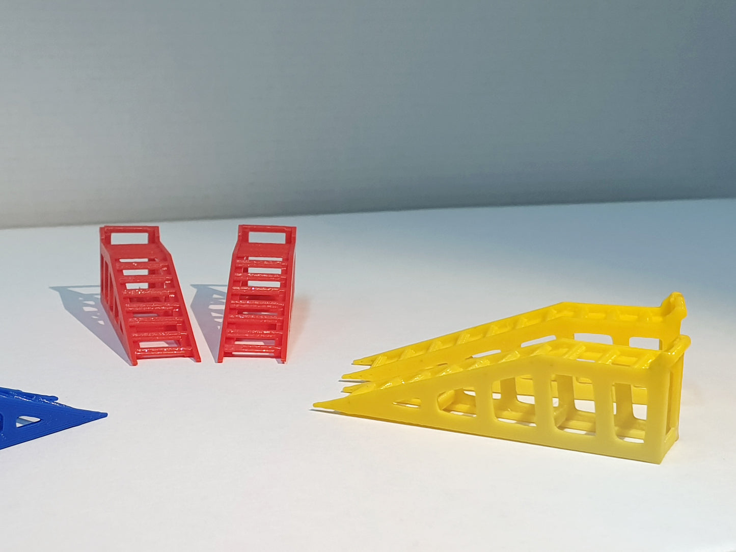 Diorama car ramps. Scale 1:18.
