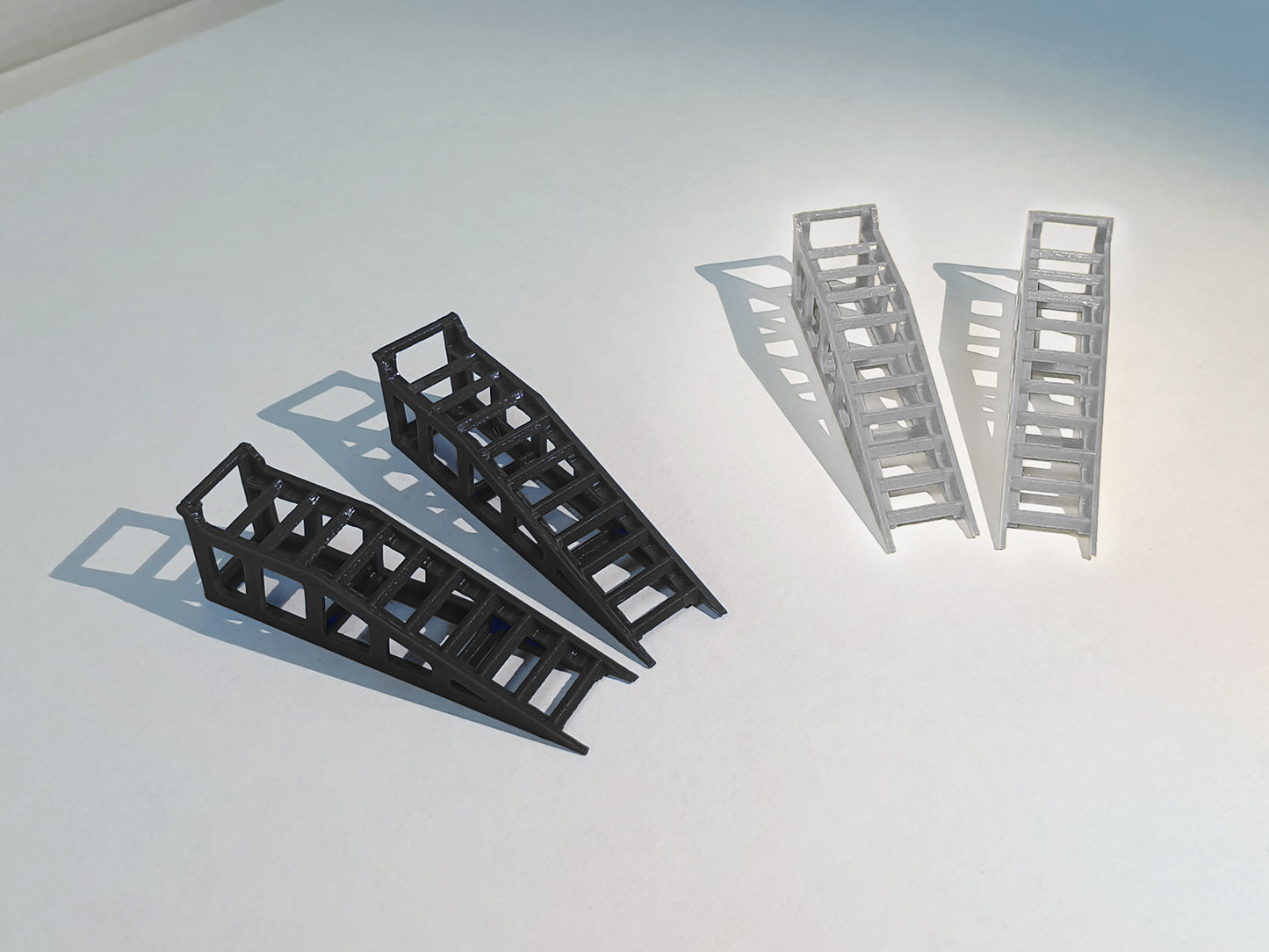 Diorama car ramps. Scale 1:18.