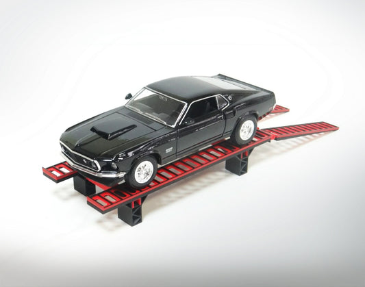 Car display ramp. Scale 1:24.