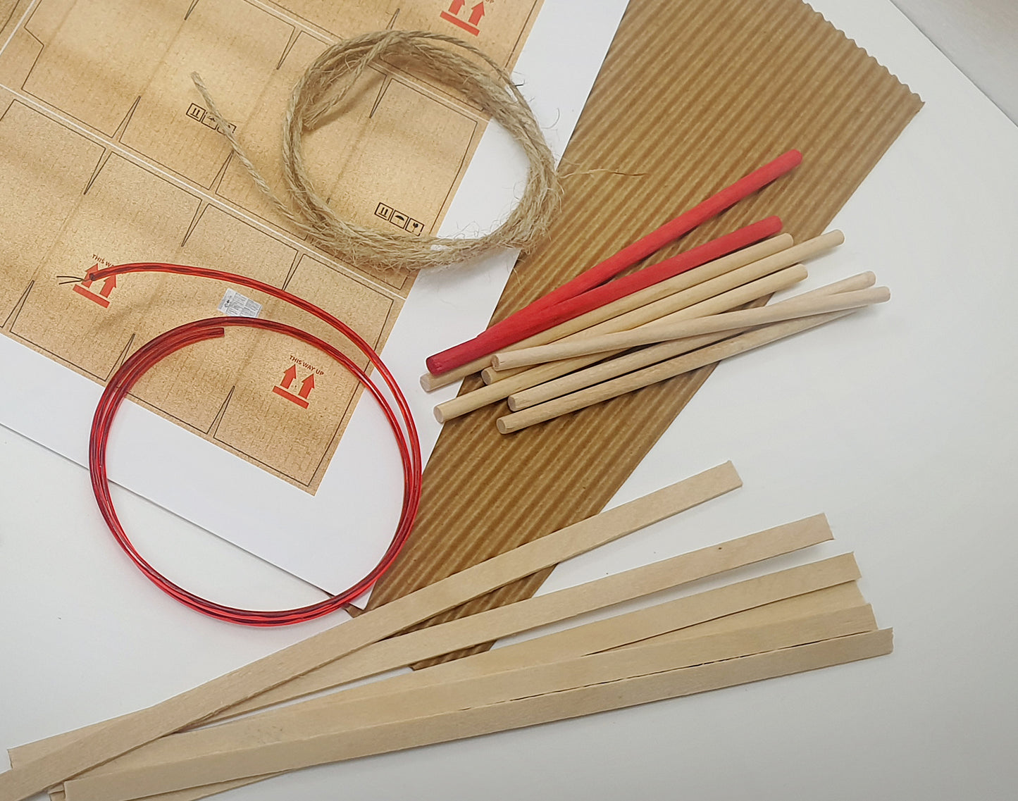 DIY Diorama accessories kit. Scale 1:18, 1:24