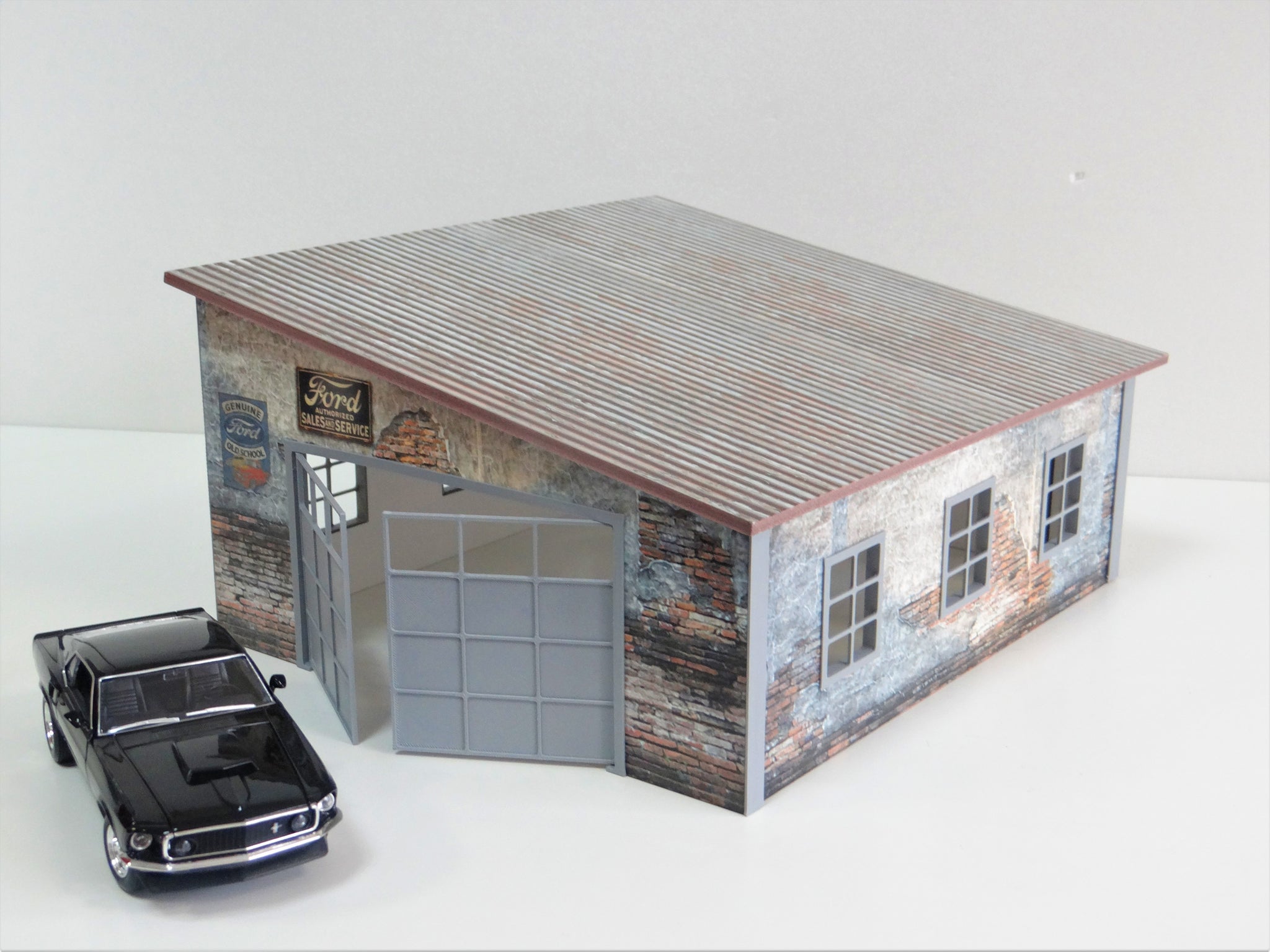 Diecast model garage online