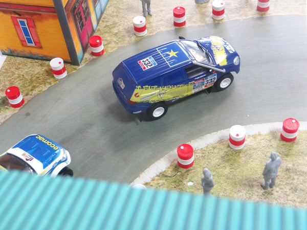 Desert racing diorama Rally track scene model Scale 1:43 Car models display 1/43