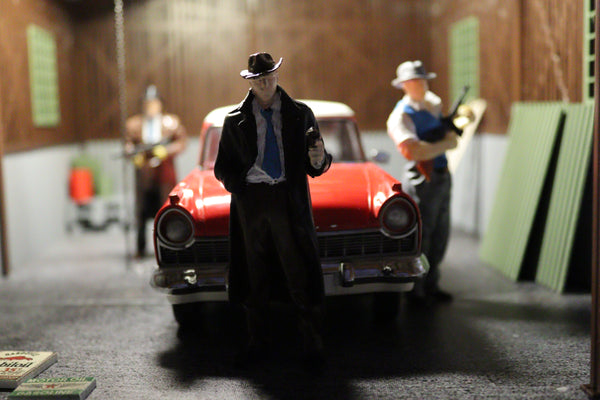 1:18 Mobster Figures – Set of 3 Gangster Miniatures Diorama Accessory SIZE 1/18