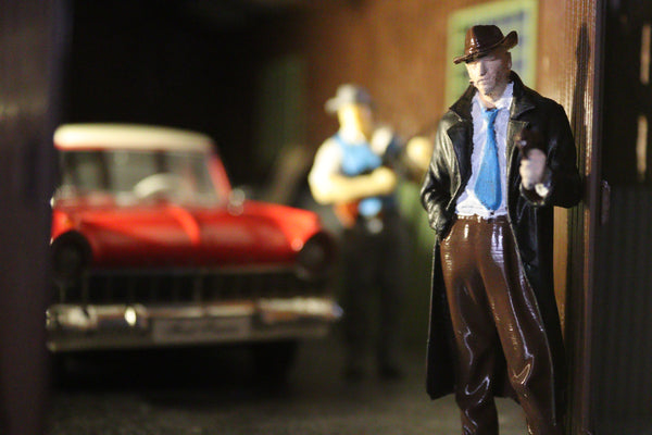 Miniature 1:18 gangster figure for display