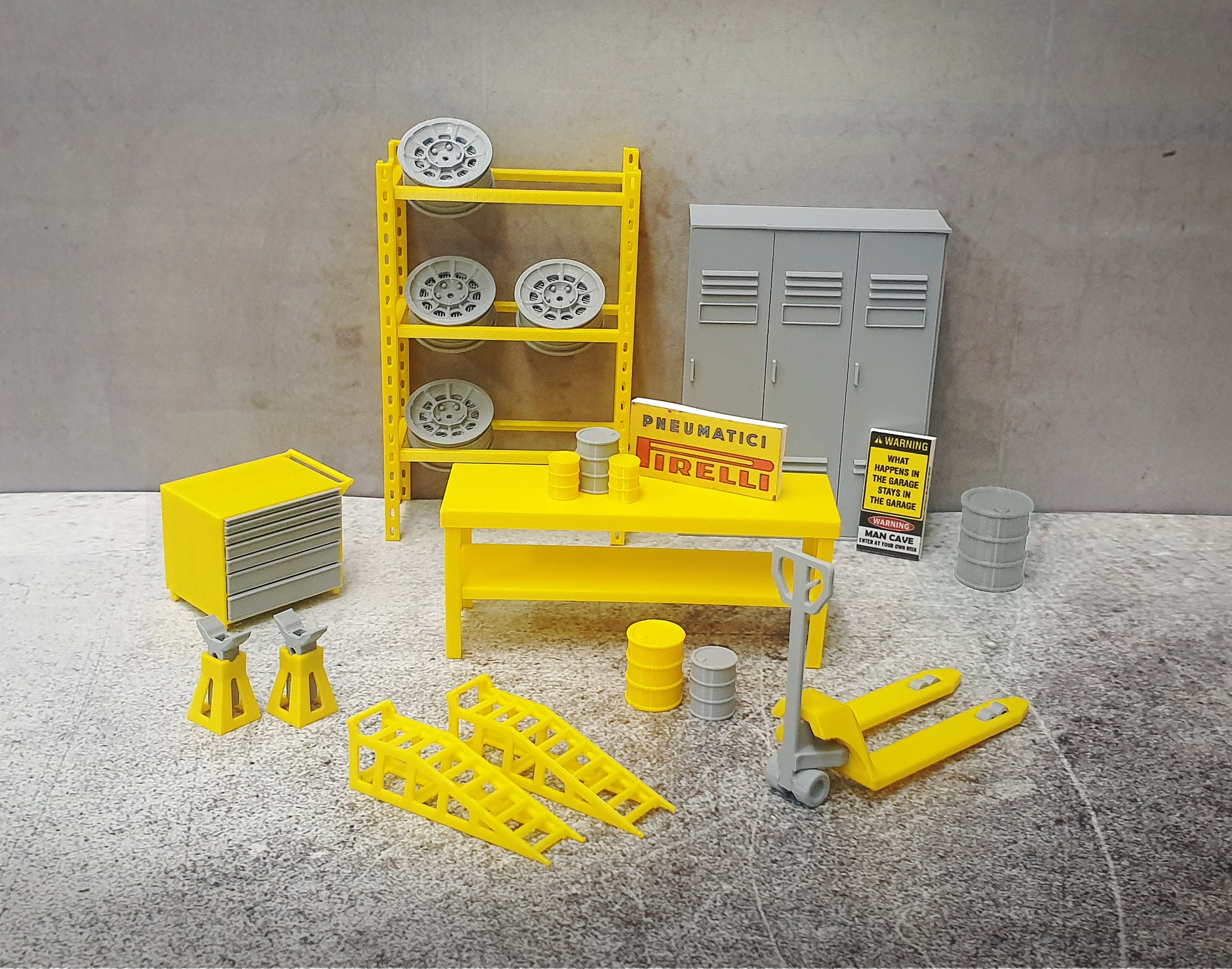 Auto Service Equipment Scale 1:18 Diorama Parts – dioramatoys