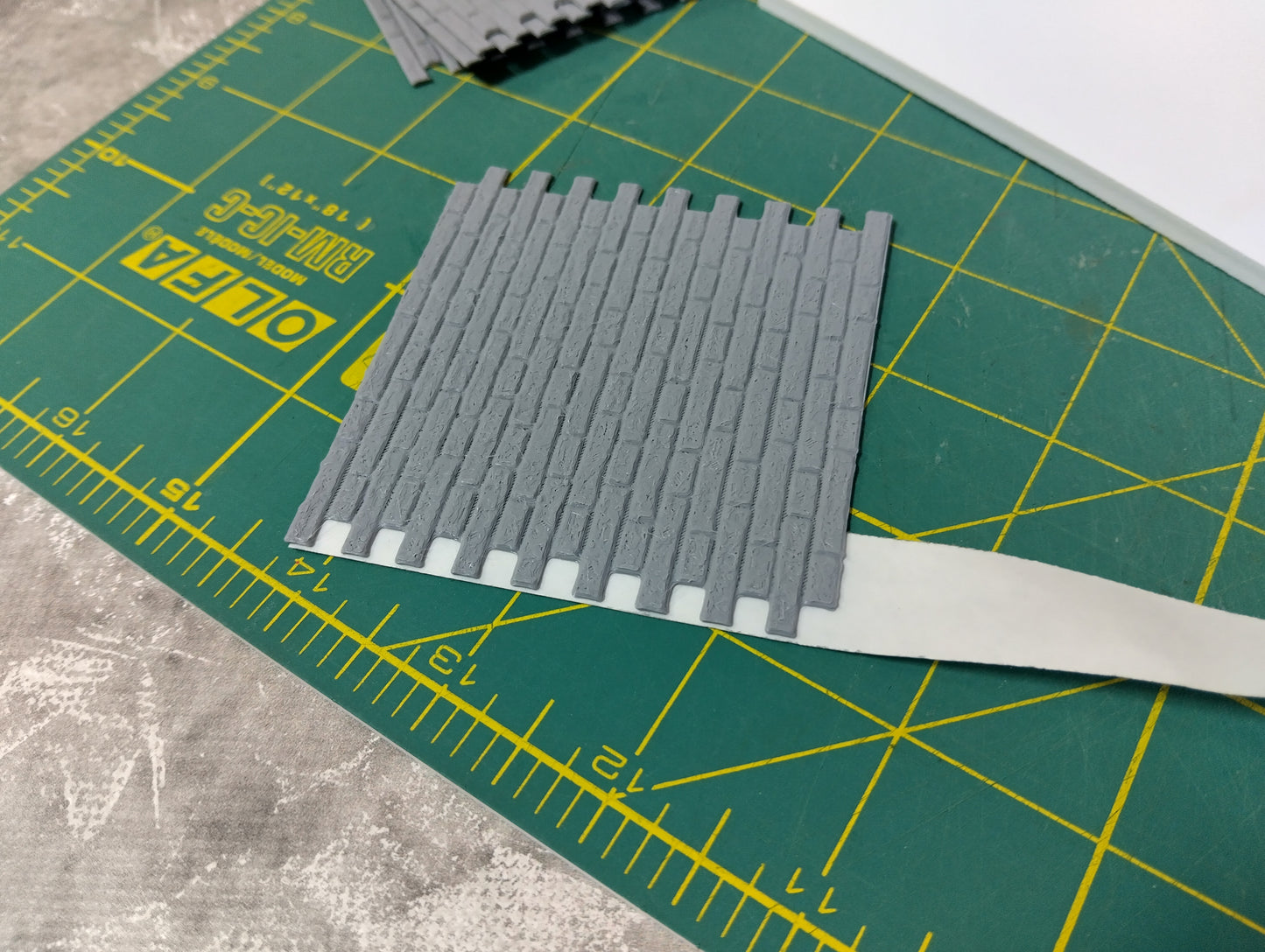Brick wall sheets 1/18 scale Diorama model making Display decoration Size 1:18