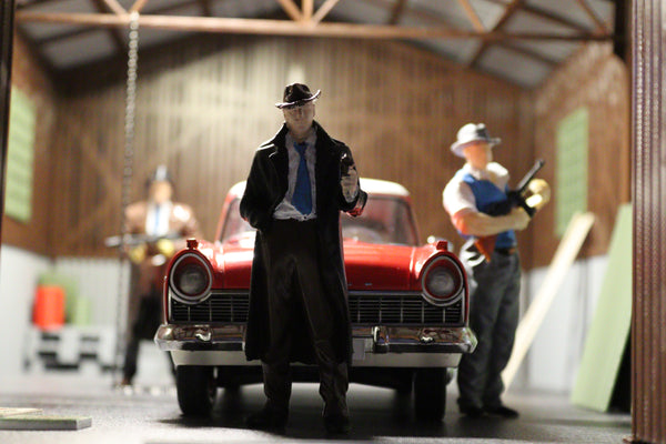 1:18 Mobster Figures – Set of 3 Gangster Miniatures Diorama Accessory SIZE 1/18