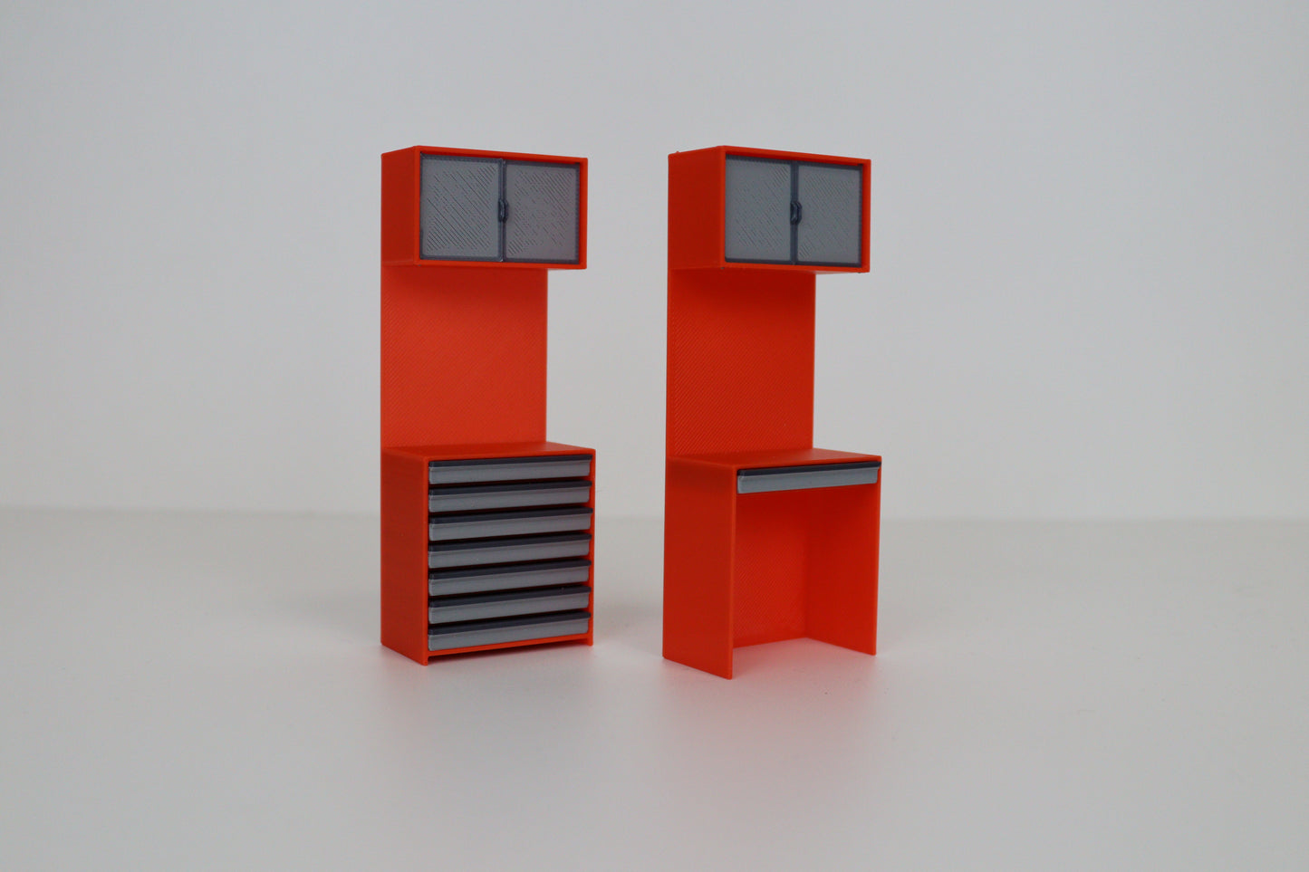 1:18 Scale Tool Cabinets (Set of 2)