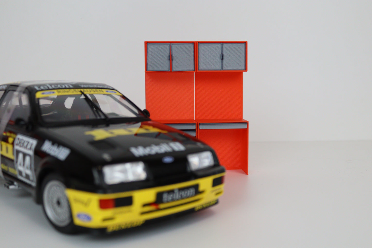 1:18 Scale Tool Cabinets (Set of 2)