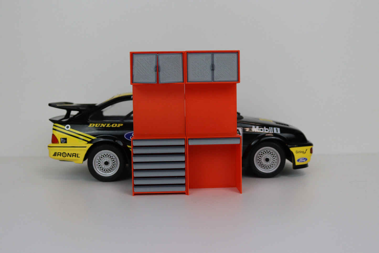 1:18 Scale Tool Cabinets (Set of 2)