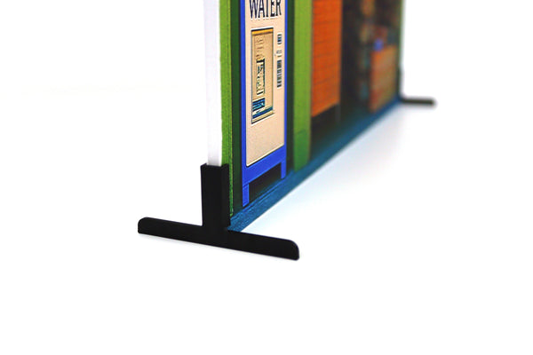 1:24 Scale Diorama Corner Shop Display - Dicast Display