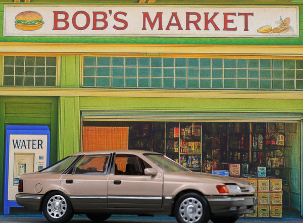 1:24 Scale Diorama Corner Shop Display - Dicast Display
