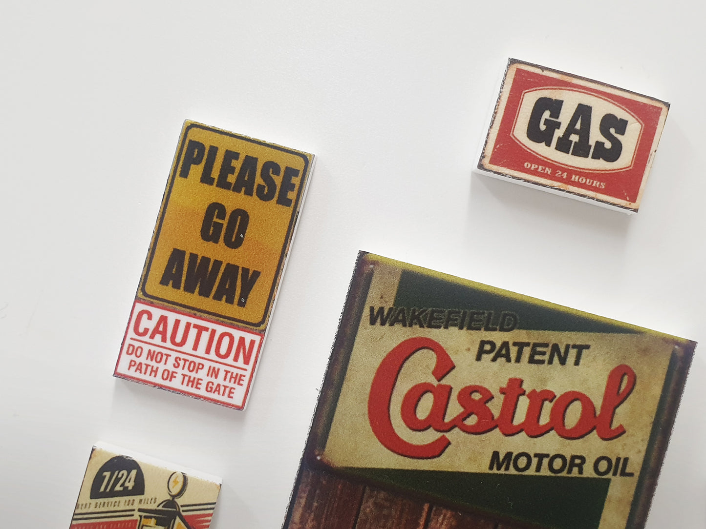 06 Set of advertising signs.