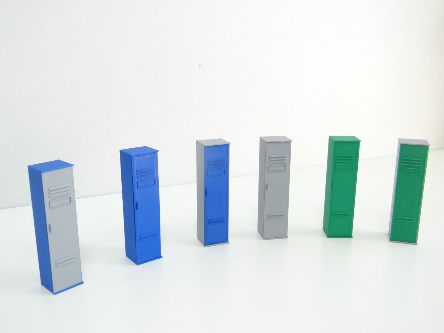 1:18 scale single locker shelf miniature furniture for diorama garage