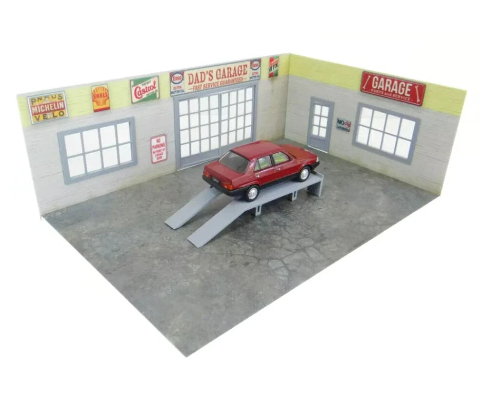 Dad’s Garage 1:43 scale diorama