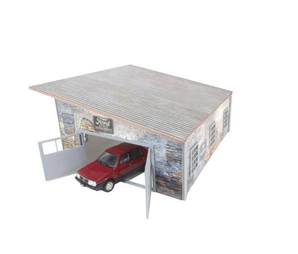1:43 model garage with open doors