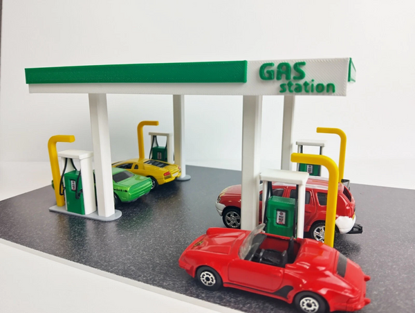 Miniature display scene gas station
