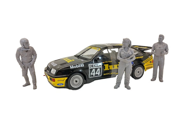 Auto mechanics 1:18 scale figure
