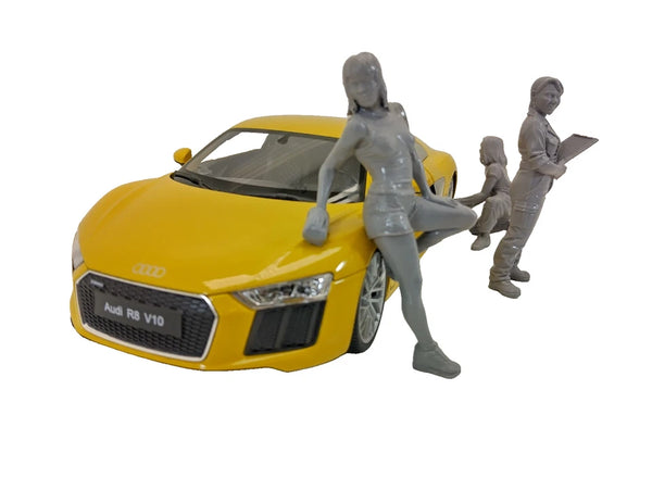 Mechanics Girls Figures – 1:18 Scale Diorama Accessories - Model Car Decoration