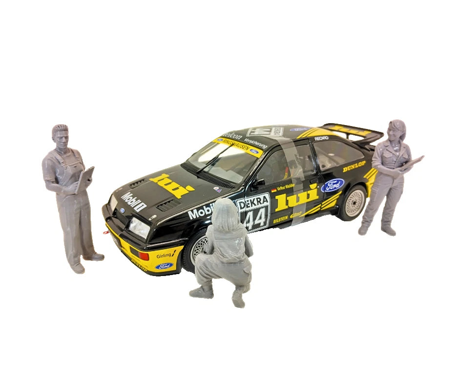 Diorama garage accessory mechanic 1:18 scale