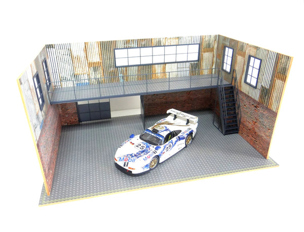 Two-Story Auto Garage 1:18 Scale – Diorama Kit – Model Car Display Scene