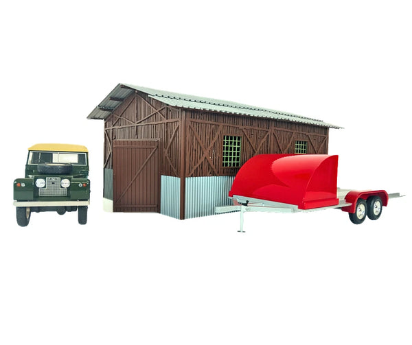 Front view of 1:18 barn garage with detailed wooden texture