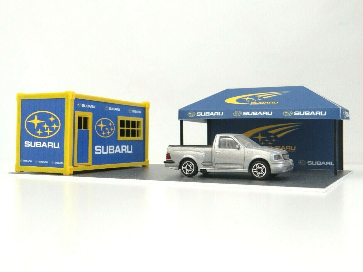 Diorama supplies