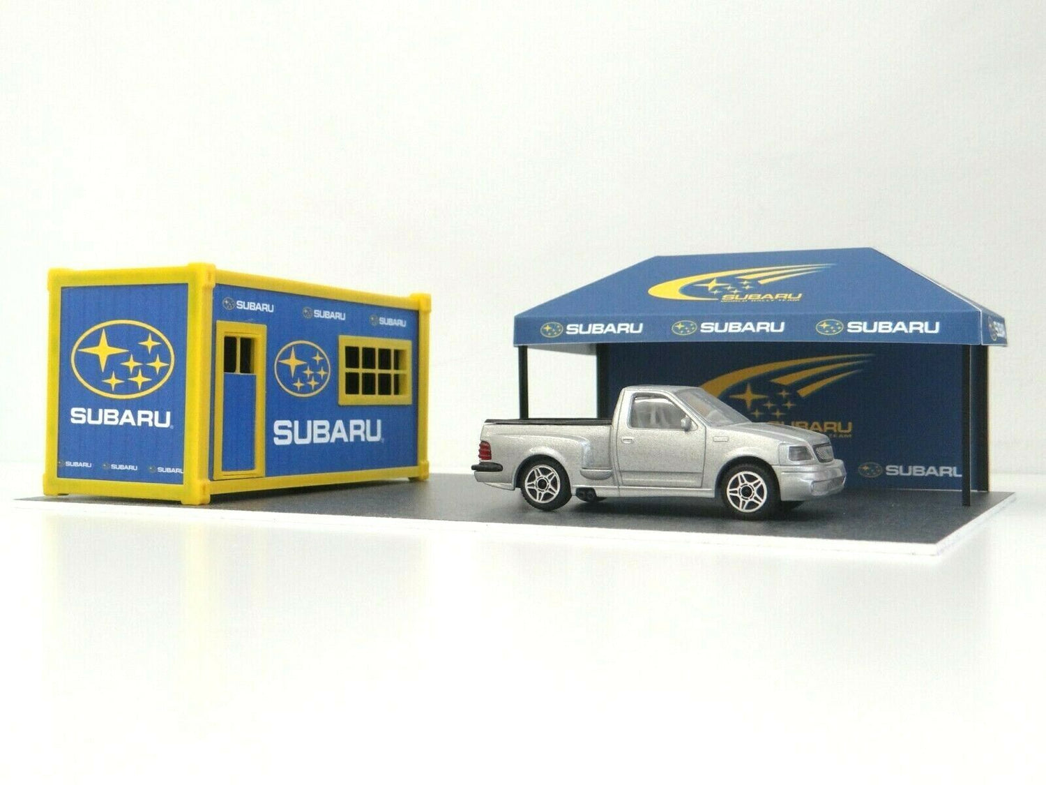 Diorama supplies