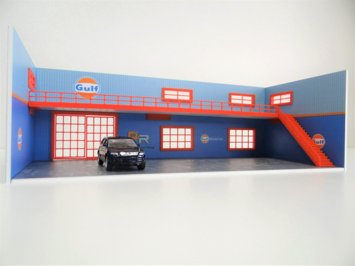 Scale 1:60 - 1:64 Two-floor service garage Diorama model kit Model car display