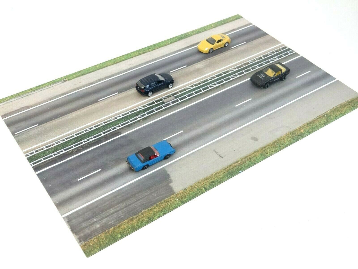 Race Track 1:60/64