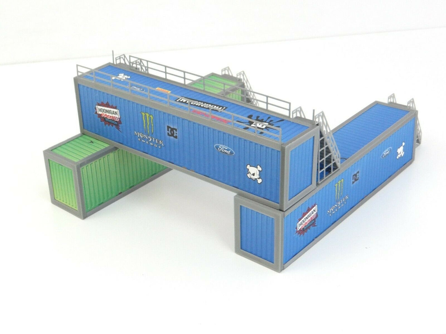 Diorama display