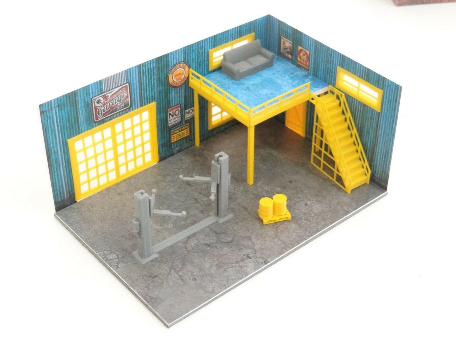 Diorama display