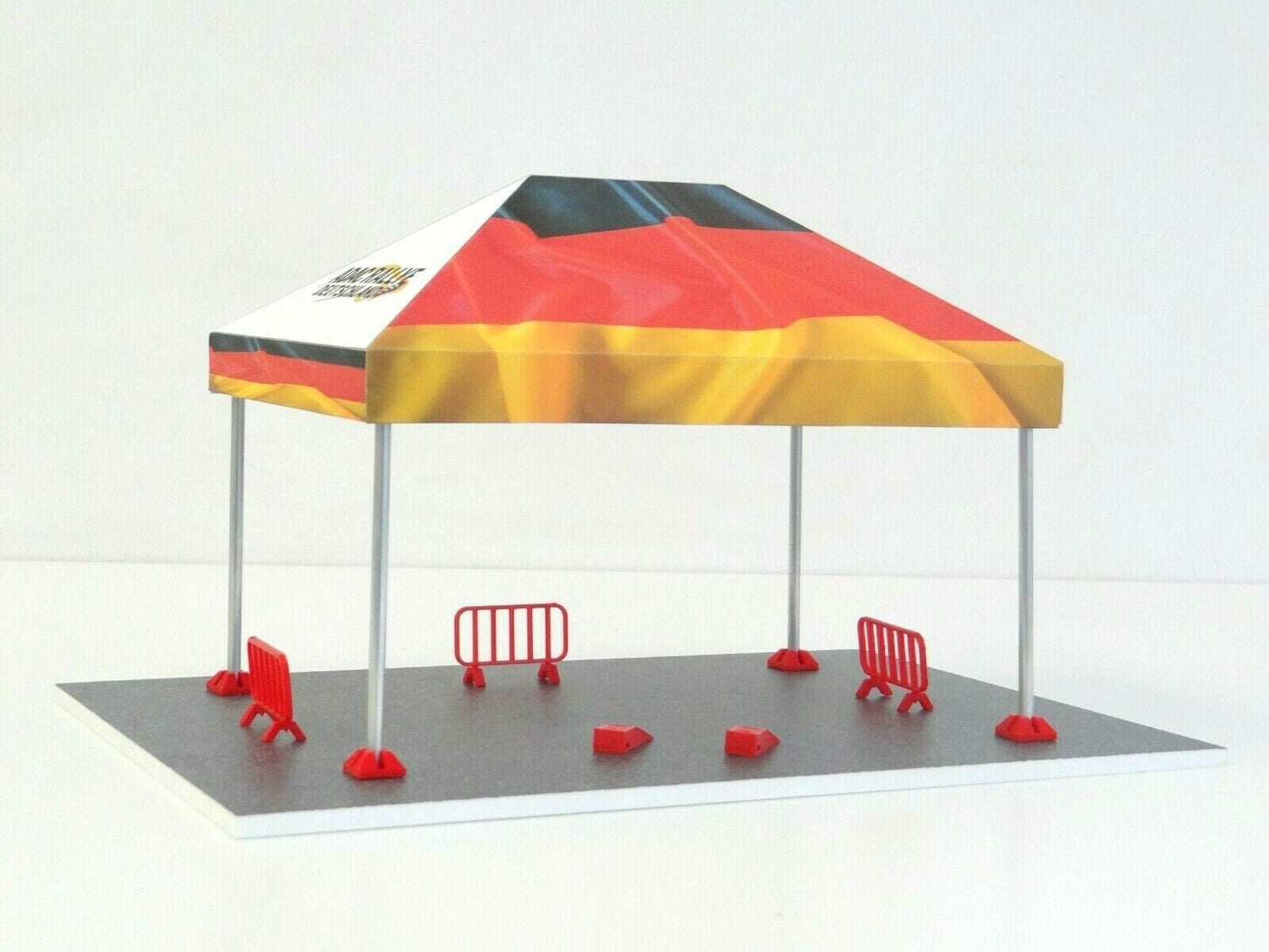Miniature Model kit 1:43