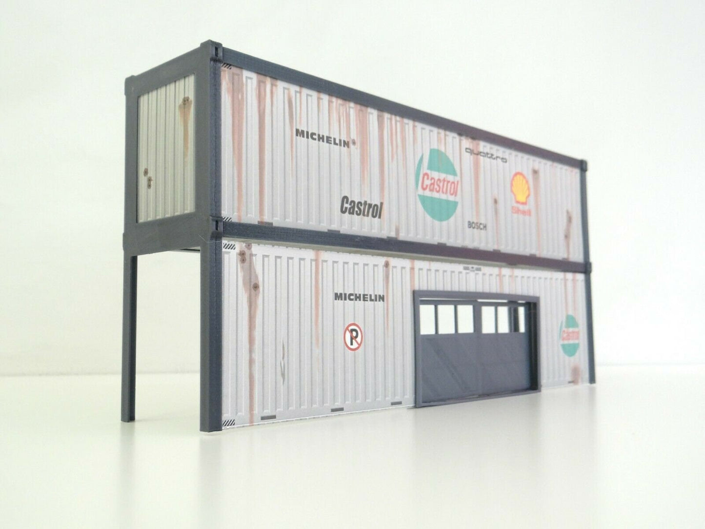 Diorama display
