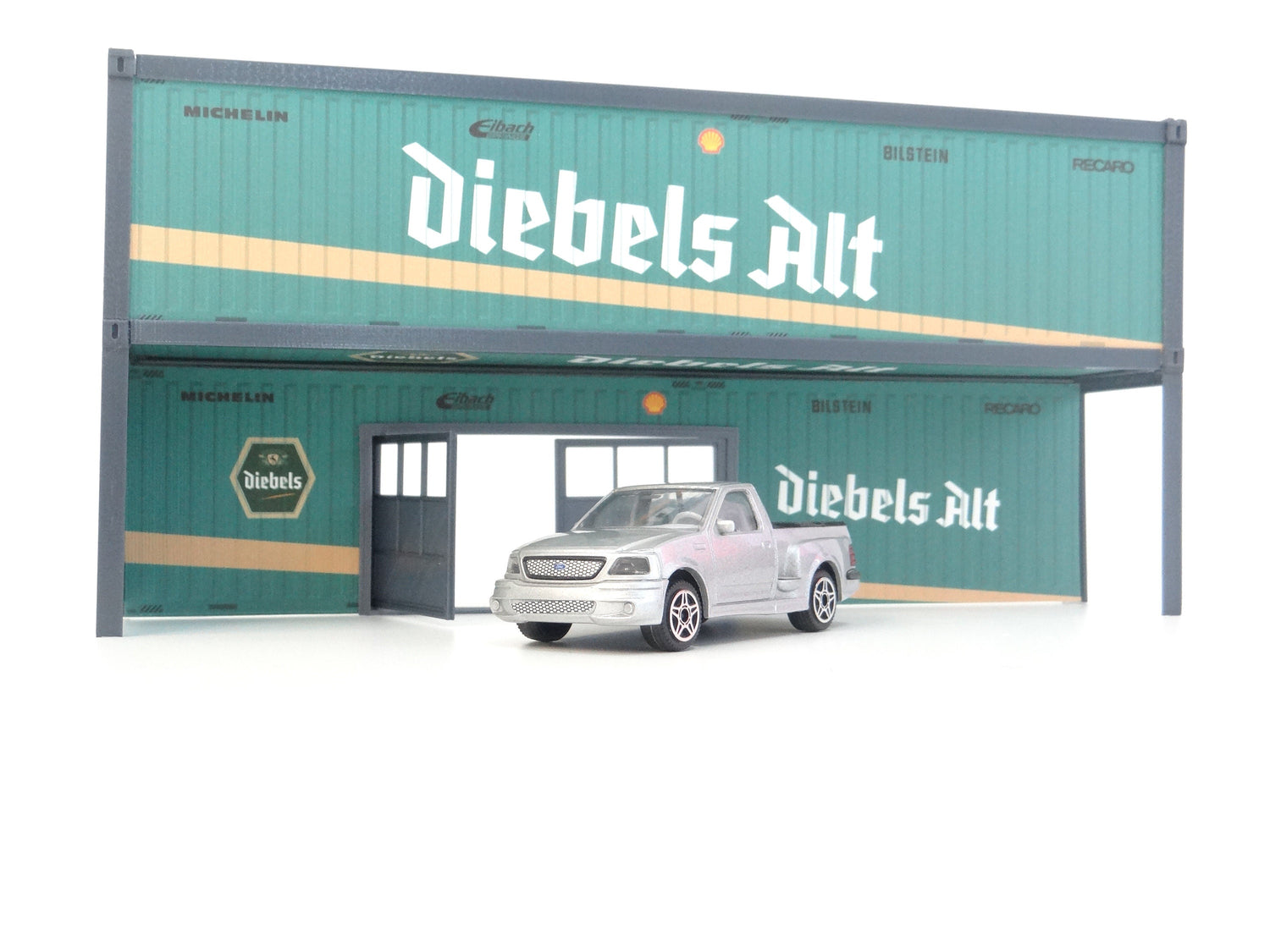 Diorama for diecast 1:43