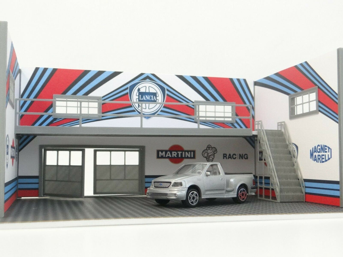 Scale 1:43 Two-floor car garage Auto service Racetrack decoration Diorama model kit