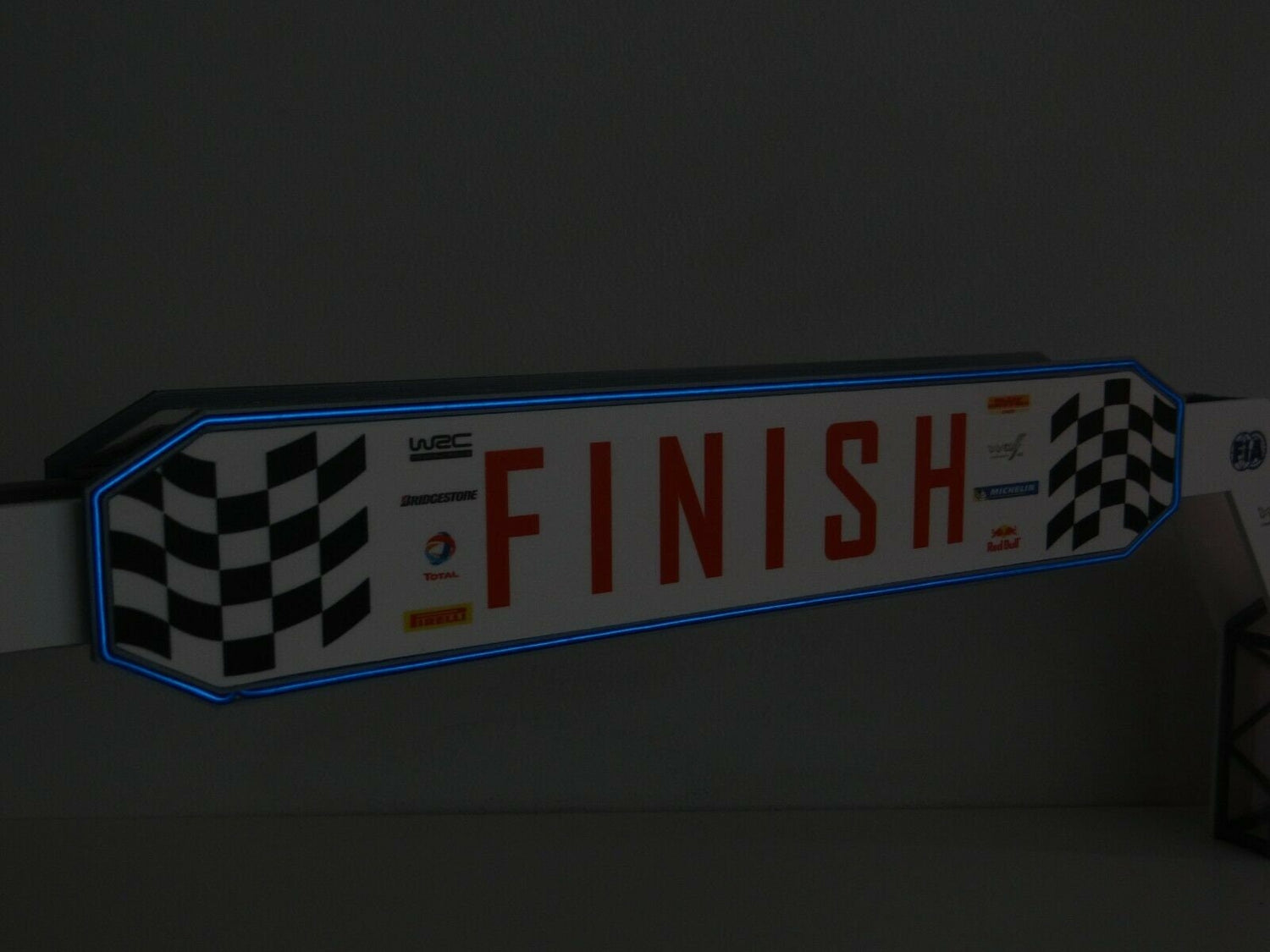 slot car racetrack decor