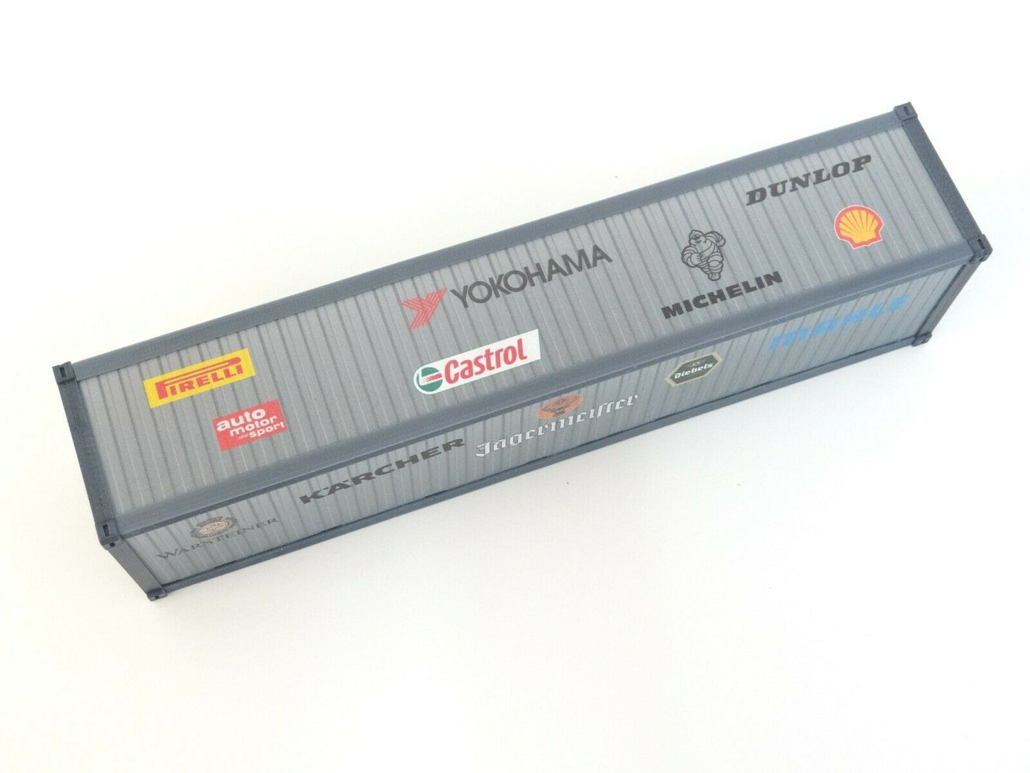 40 ft Diorama container size 1:43